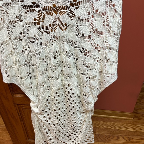 Lg swimsuit cover never worn - Picture 2 of 2